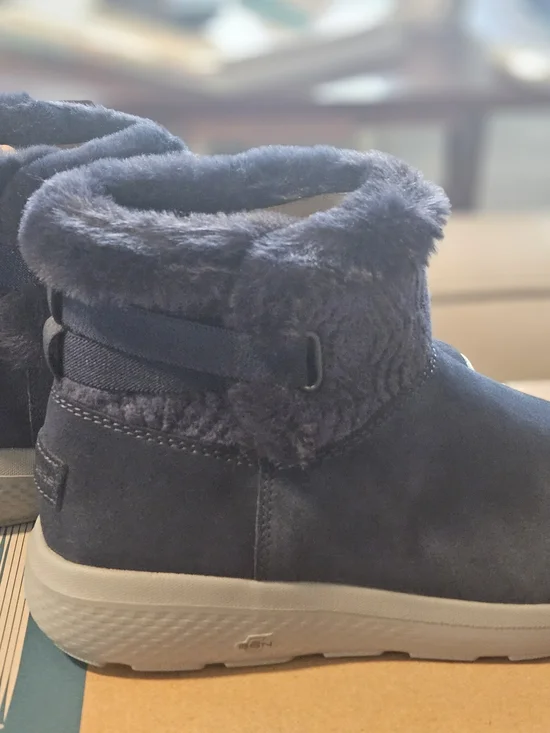 Skechers Navy Blue Faux Fur Ankle Booties - Picture 1 of 6